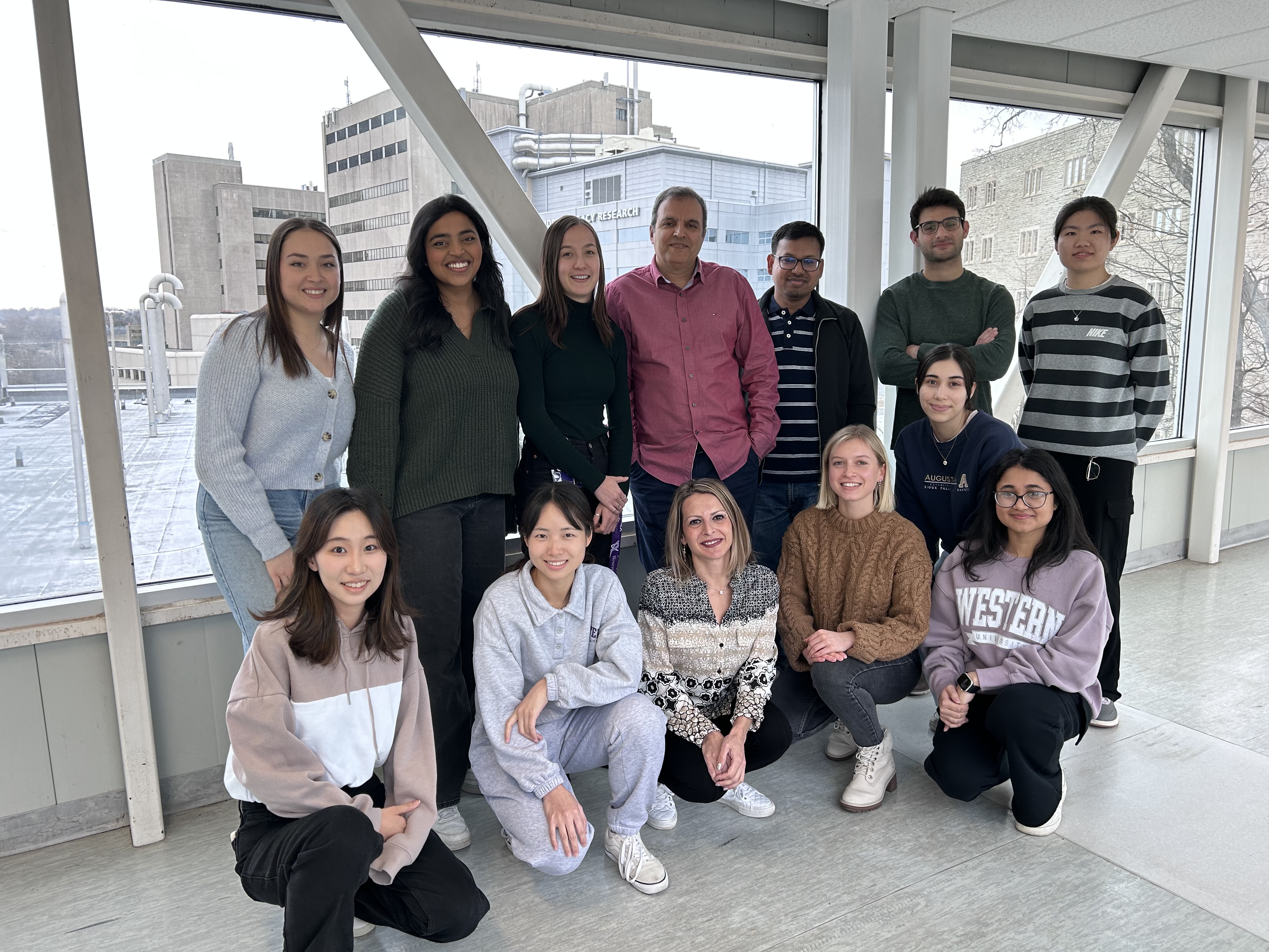 Join Our Team – The Haeryfar Laboratory